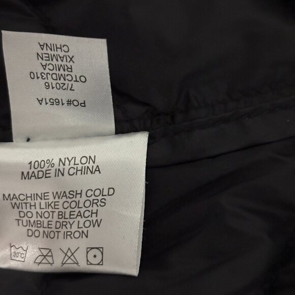 Outfitter Trading Co Women’s Puffer Jacket Size Small Black Insulated Zip Front - Picture 10 of 10